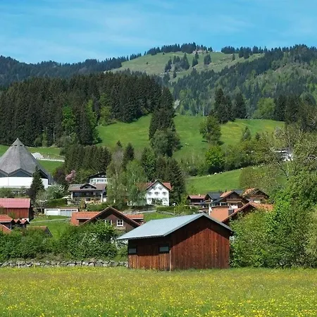 Im Allgaeu-sonnigen Balkon Und Alpenpanorama, 5 Min Zum Lejlighed *