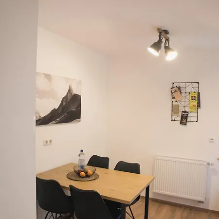 Im Allgaeu-sonnigen Balkon Und Alpenpanorama, 5 Min Zum Apartman